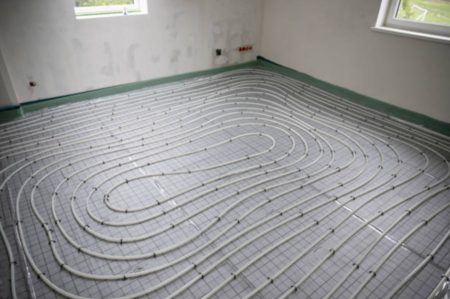 On-Site Hydronic Underfloor Heating Installation – Custom Layout for New Homes