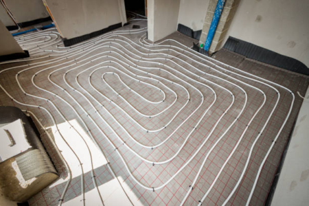 On-Site Hydronic Underfloor Heating Installation (Coil Laying) for Large-Space Layouts